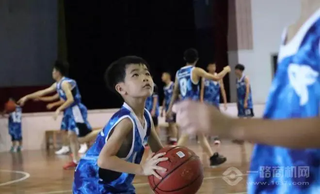 初级班篮球10天训练计划_1